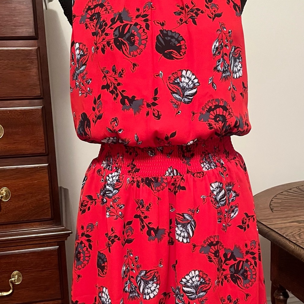White House Black Market Red Floral Dress